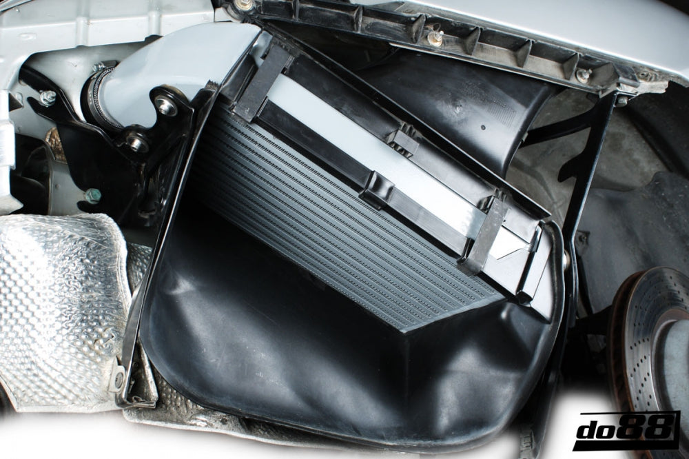 PORSCHE 996 TURBO GT2 INTERCOOLER 99-05